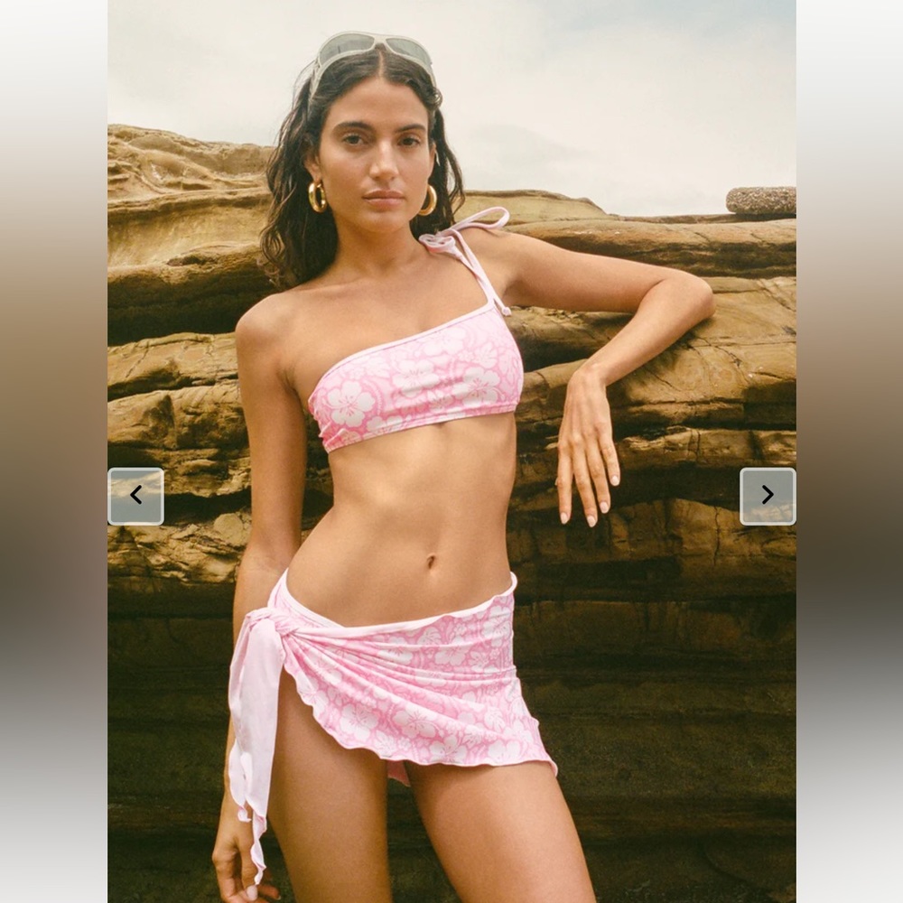 Frankie’s Bikinis Holiday Floral One Shoulder Bikini Top